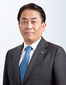 Tomoyuki Hayakawa行